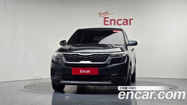 Kia Seltos Trendy, 2022 3