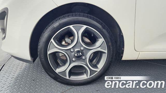 Kia All New Morning Luxury, 2014 все фото