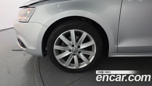 Volkswagen New Jetta 6세대, 2012 все фото