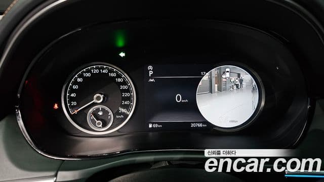 Genesis GV70, 2024 8