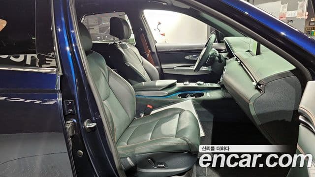 Genesis GV70, 2024 10