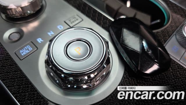 Genesis GV80 купе, 2024 9