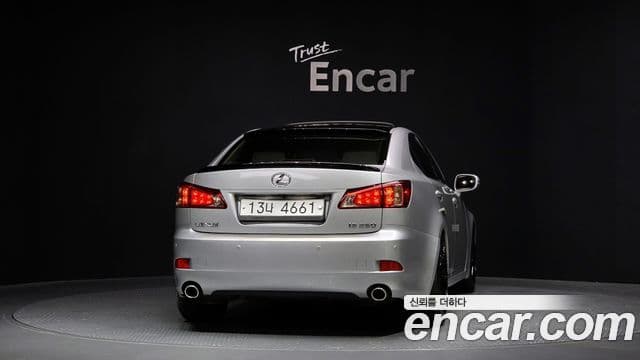 Lexus IS250 XE20, 2013 4