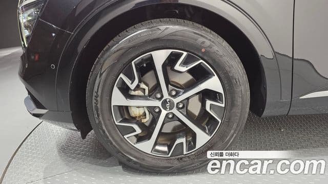 Kia Sportage 5세대 гибрид Signature 2WD, 2022 все фото