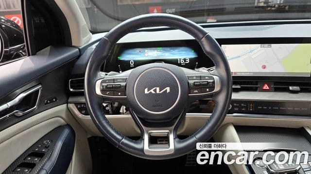 Kia Sportage 5세대 гибрид Signature 2WD, 2022 13