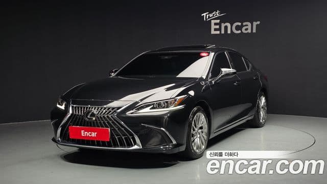 Lexus ES300h 7세대 Luxury Plus, 2023 1