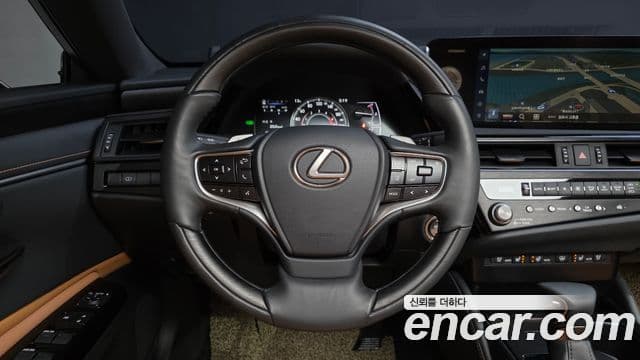 Lexus ES300h 7세대 Luxury Plus, 2023 13