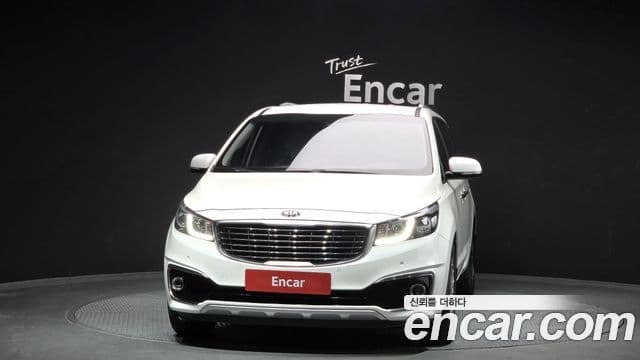 Kia All New Carnival Prestige, 2018 3