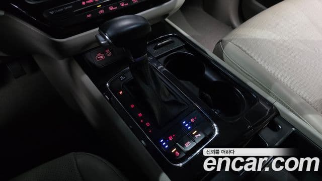 Kia All New Carnival Prestige, 2018 9
