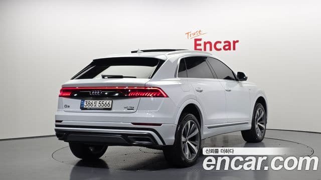 Audi Q8 (4M) Premium, 2022 2