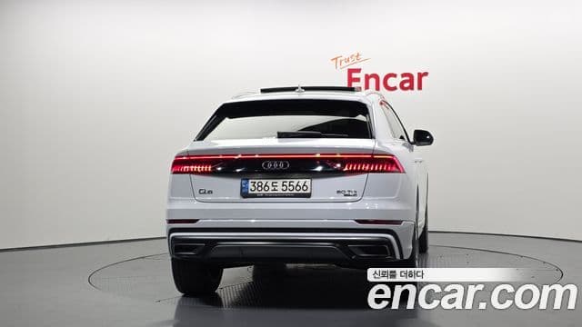 Audi Q8 (4M) Premium, 2022 4