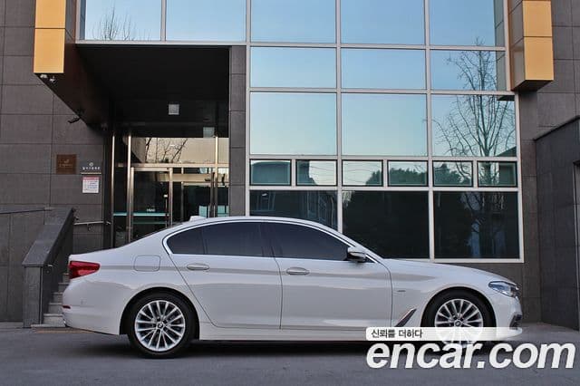 BMW 5시리즈 (G30) 520d Luxury Special Edition, 2018 3