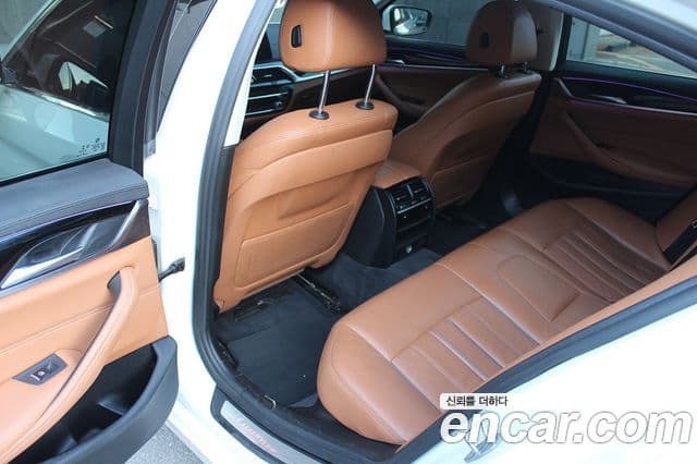 BMW 5시리즈 (G30) 520d Luxury Special Edition, 2018 15