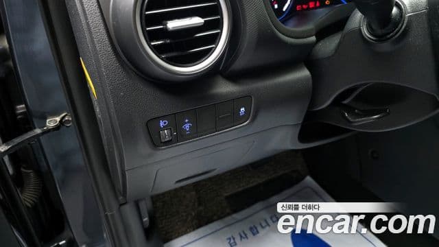 Hyundai Kona Modern, 2018 18