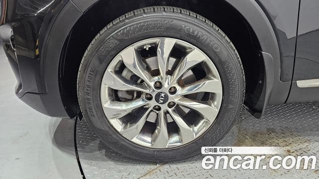 Kia The / новый New Sorento Noblesse, 2018 все фото