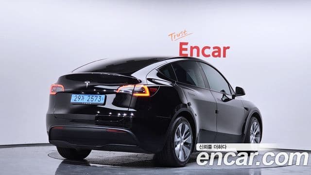 Tesla модель Y, 2024 2