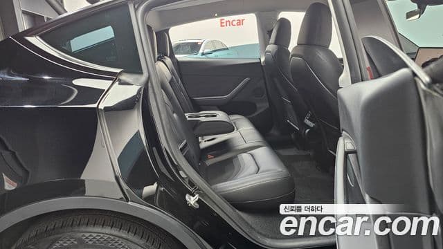 Tesla модель Y, 2024 11