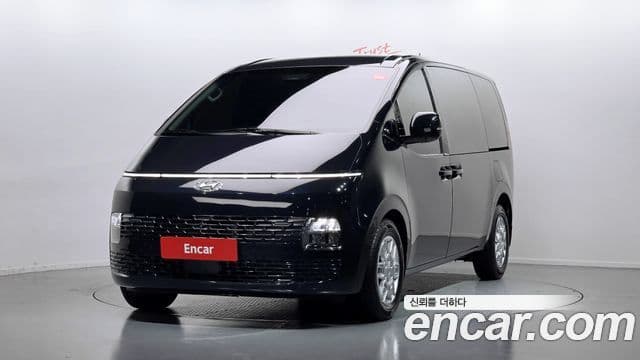 Hyundai Staria Modern, 2023 1
