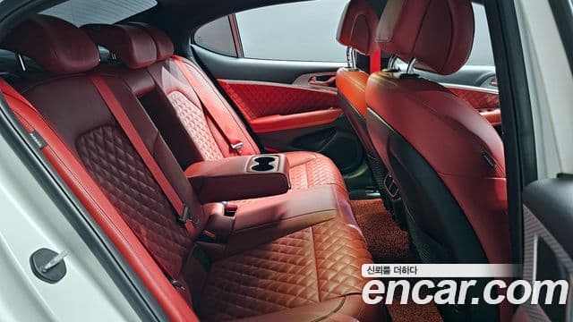 Genesis The / новый New G70, 2021 12