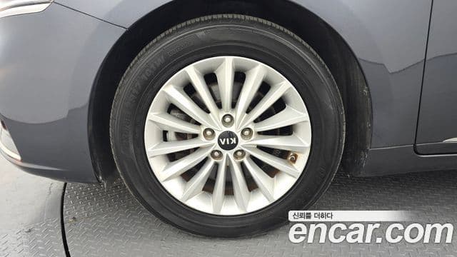 Kia All New K7 3.0 LPI Luxury (арендный автомобиль), 2018 все фото