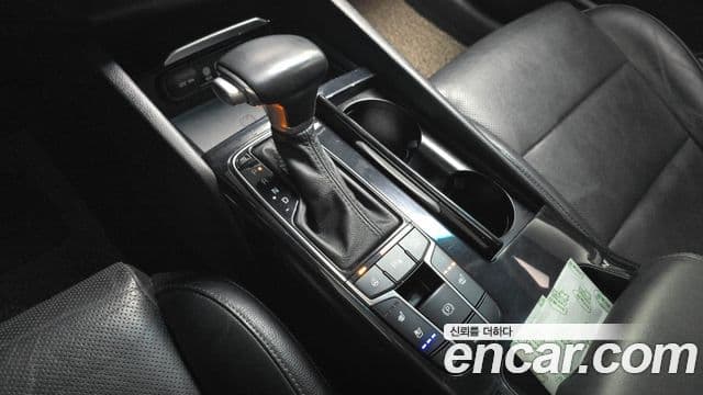 Kia All New K7 3.0 LPI Luxury (арендный автомобиль), 2018 9