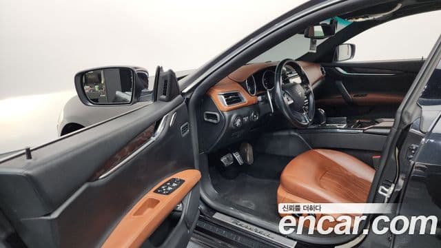 Maserati 기블리 3세대, 2014 10