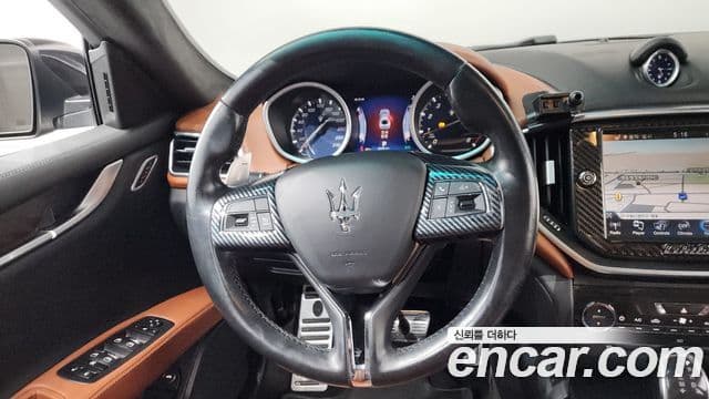 Maserati 기블리 3세대, 2014 13