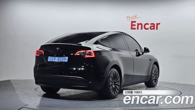 Tesla модель Y Standard Range RWD, 2021 2