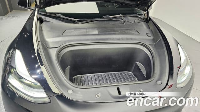 Tesla модель Y Standard Range RWD, 2021 6