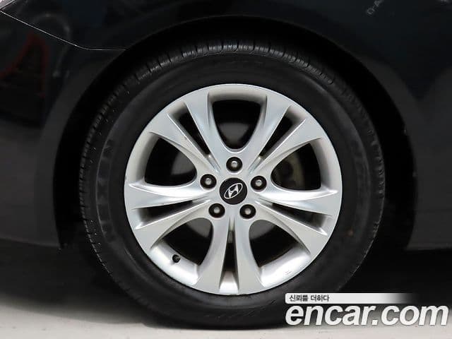 Hyundai YF Sonata топовая версия, 2010 все фото