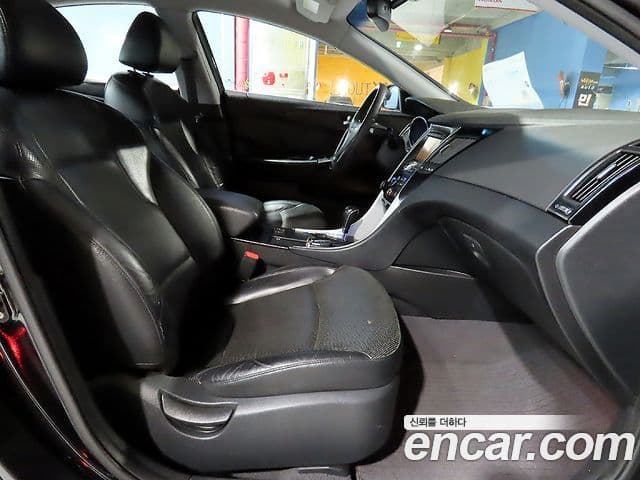 Hyundai YF Sonata топовая версия, 2010 11