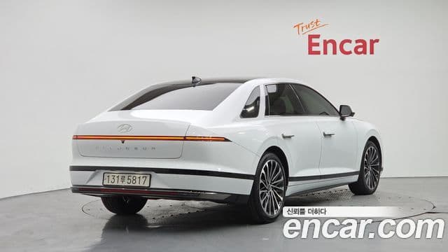 Hyundai Grandeur гибрид (GN7) Calligraphy, 2025 2