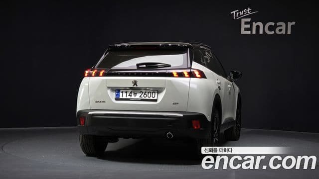 Peugeot 2008 2세대 1.5 BlueHDi GT, 2023 4