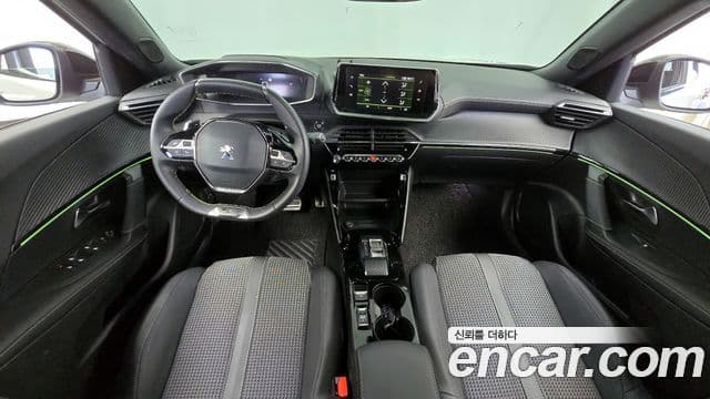 Peugeot 2008 2세대 1.5 BlueHDi GT, 2023 7