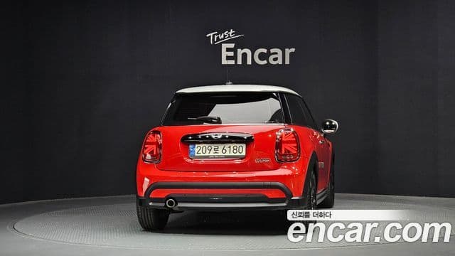 Mini Cooper 3세대, 2024 4