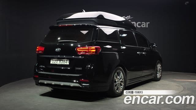 Kia The / новый New Carnival Noblesse Special, 2019 2