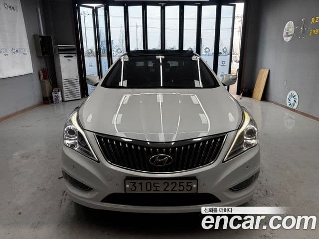 Hyundai Grandeur HG Modern, 2014 3