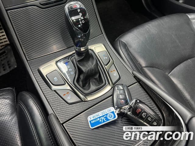 Hyundai Grandeur HG Modern, 2014 9
