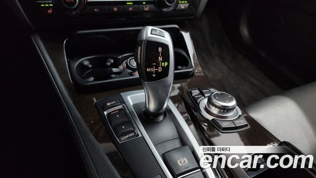 BMW 5시리즈 (F10), 2013 9