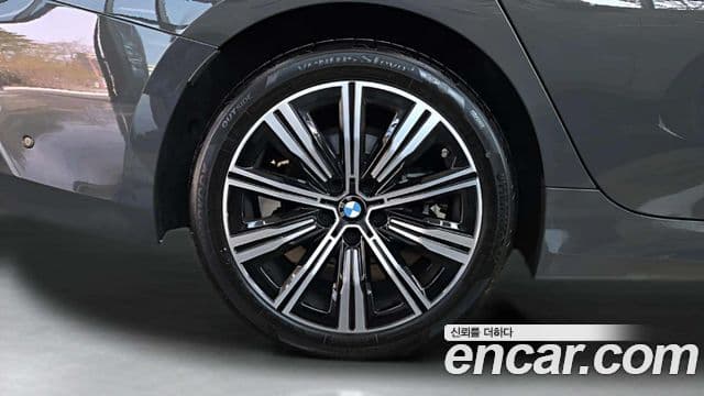 BMW 3시리즈 (G20), 2025 12