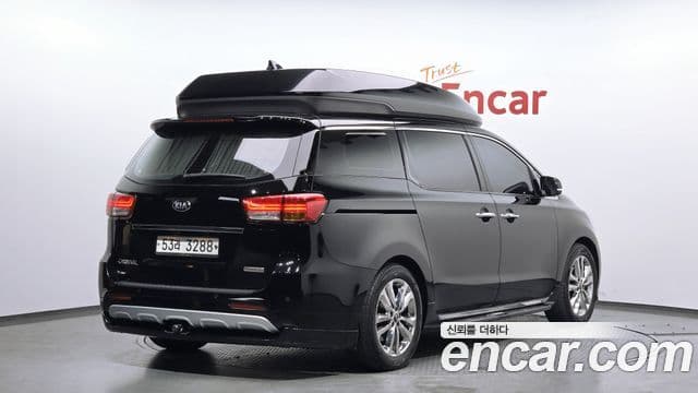 Kia All New Carnival Prestige, 2015 2