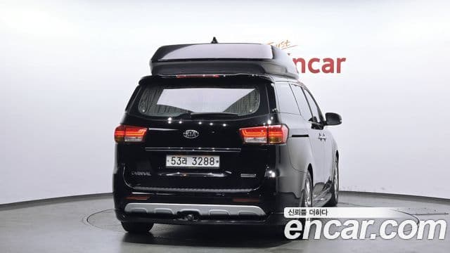 Kia All New Carnival Prestige, 2015 4