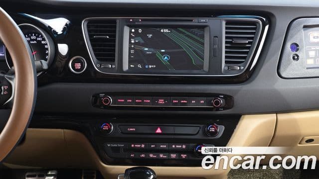 Kia All New Carnival Prestige, 2015 14