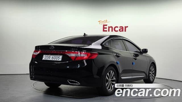 Hyundai Grandeur HG Luxury, 2011 2