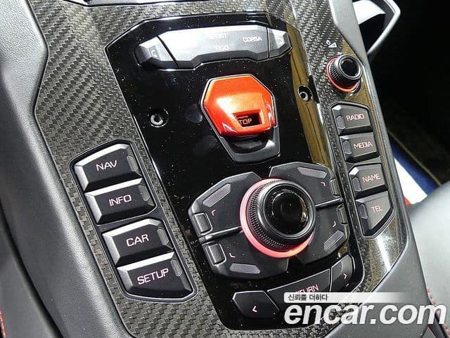 Lamborghini 아벤타도르 S LP740-4, 2018 16