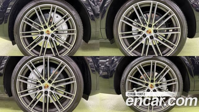 Porsche Cayenne (PO536) 4.0 турбо, 2022 все фото