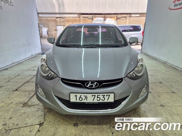 Hyundai Avante MD Modern, 2013 3