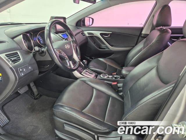 Hyundai Avante MD Modern, 2013 все фото