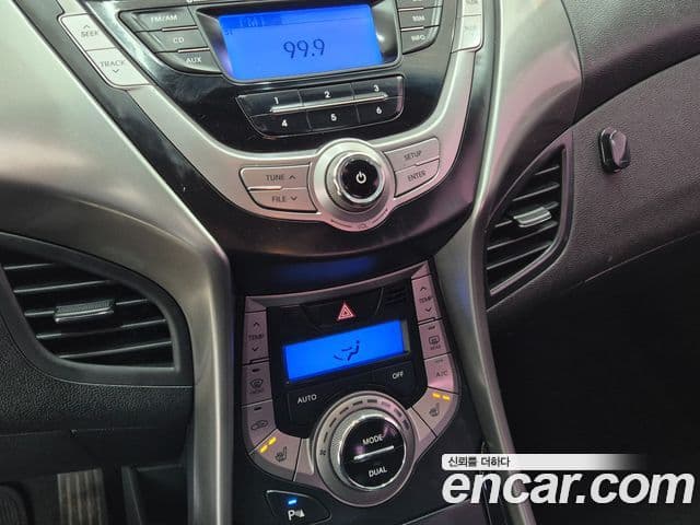 Hyundai Avante MD Modern, 2013 13