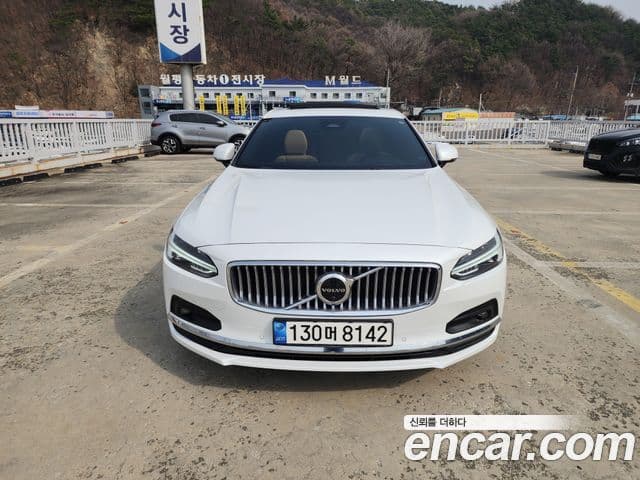 Volvo S90 B5 Inscription, 2022 все фото